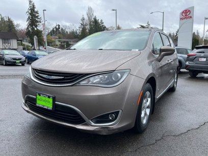 Used 2018 Chrysler Pacifica Touring-L