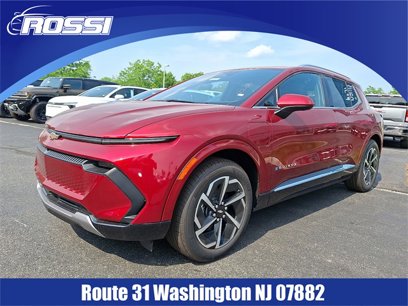 New 2025 Chevrolet Equinox EV LT w/ LPO, Blackout Package