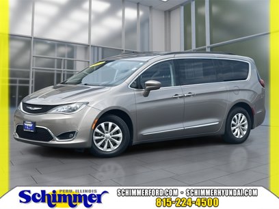 Used 2017 Chrysler Pacifica Touring-L