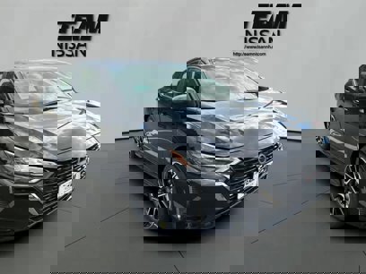 New 2025 Nissan Sentra SR w/ Trunk Package