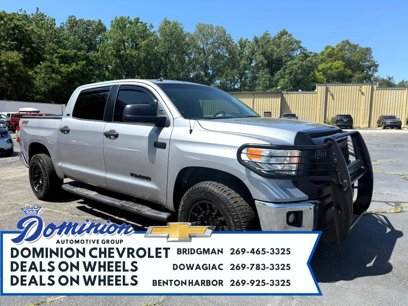 Used 2017 Toyota Tundra SR5 w/ SR5 Upgrade Package