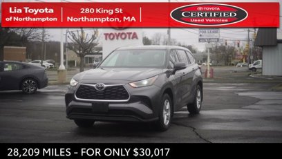 Used 2022 Toyota Highlander L
