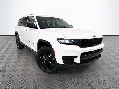 Used 2022 Jeep Grand Cherokee L Laredo