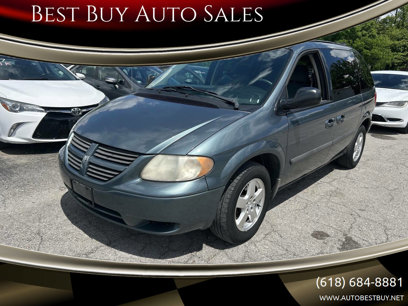Used 2005 Dodge Caravan SXT w/ Popular Equipment Group