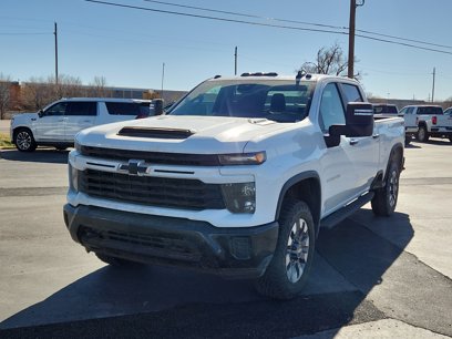 Used 2024 Chevrolet Silverado 2500 Custom w/ Custom Value Package