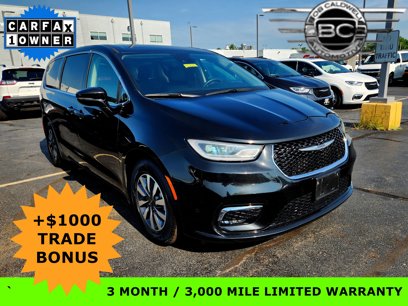 Used 2022 Chrysler Pacifica Touring-L
