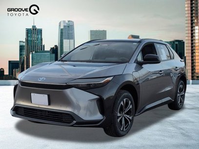 New 2025 Toyota bZ4X AWD w/ Weather Package