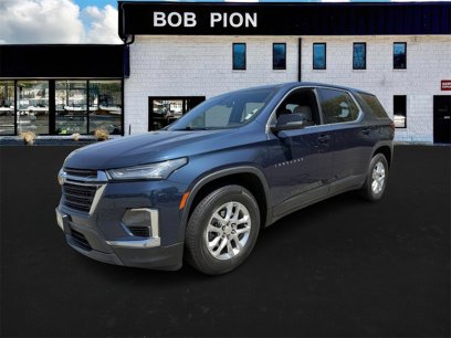 Used 2022 Chevrolet Traverse LS w/ LPO, Floor Liner Package