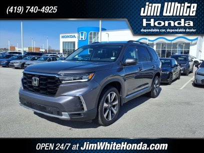 Certified 2025 Honda Pilot Touring