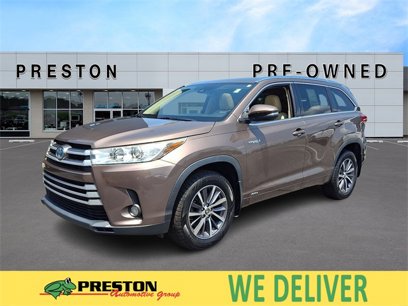 Used 2017 Toyota Highlander XLE