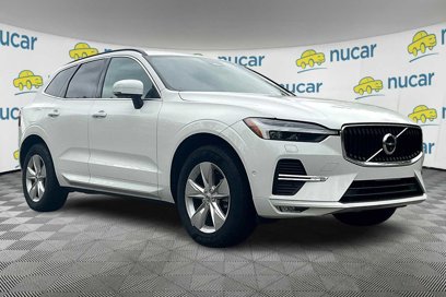 Used 2022 Volvo XC60 B5 Momentum