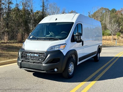 New 2025 RAM ProMaster 2500 w/ Convenience Group