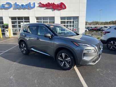 Used 2023 Nissan Rogue SL w/ SL Premium Package