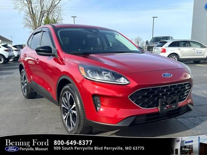 Used 2021 Ford Escape SE w/ SE Sport Appearance Package