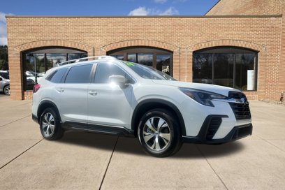 Used 2024 Subaru Ascent Premium w/ Convenience Package