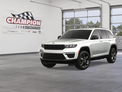 New 2025 Jeep Grand Cherokee Limited w/ Black Appearance Package