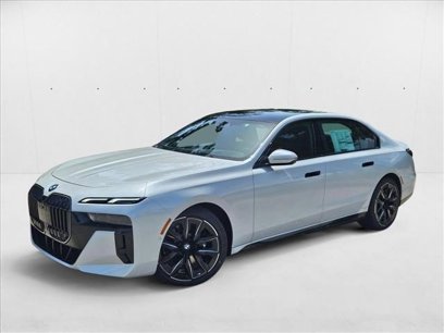 New 2025 BMW 740i xDrive