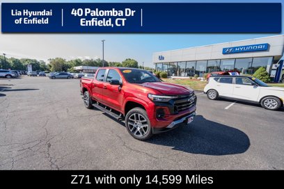 Used 2023 Chevrolet Colorado Z71 w/ Z71 Convenience Package 2