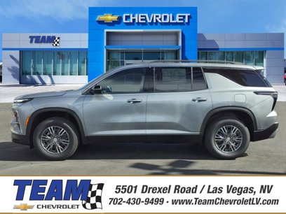 New 2025 Chevrolet Traverse LT w/ Enhanced Driving Package