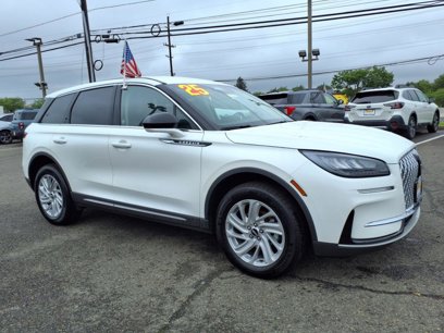 Used 2025 Lincoln Corsair AWD w/ Rear Removable Package Tray