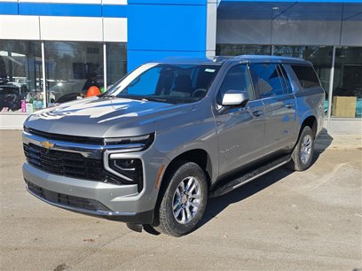New 2025 Chevrolet Suburban LS