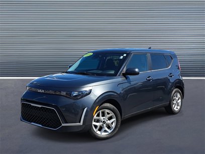 Used 2023 Kia Soul LX w/ LX Technology Package
