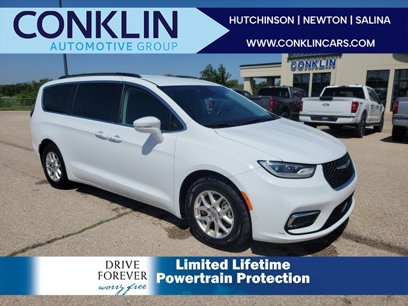 Used 2022 Chrysler Pacifica Touring-L