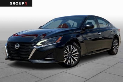 Used 2023 Nissan Altima 2.5 SV