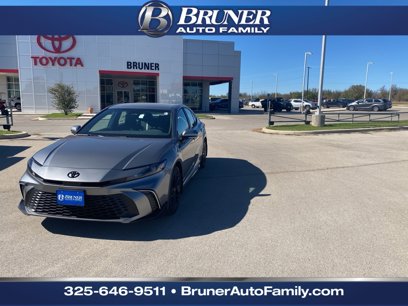 Used 2025 Toyota Camry SE