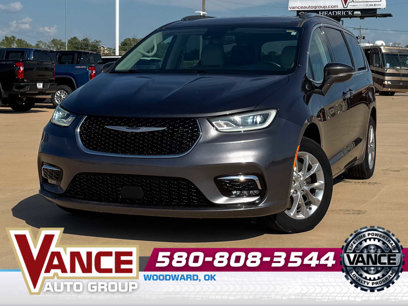 Used 2021 Chrysler Pacifica Touring-L