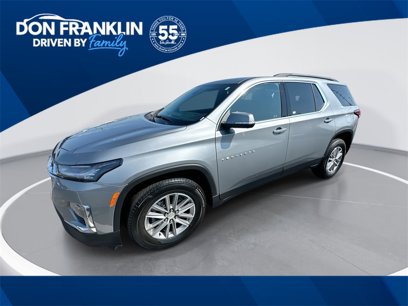 Used 2023 Chevrolet Traverse LT w/ Rear Camera Mirror Package