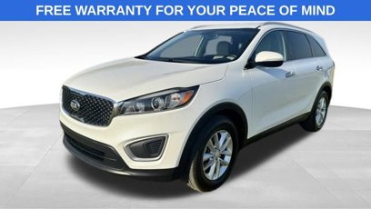 Used 2016 Kia Sorento LX w/ LX Convenience Package