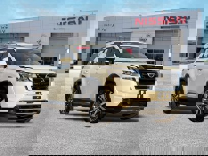 Certified 2024 Nissan Pathfinder SL