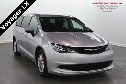 Used 2022 Chrysler Voyager LX
