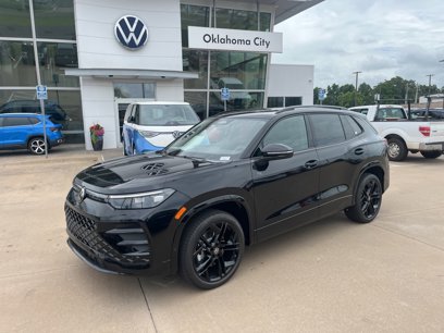 New 2025 Volkswagen Tiguan SE R-Line