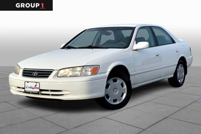 Used 2000 Toyota Camry LE