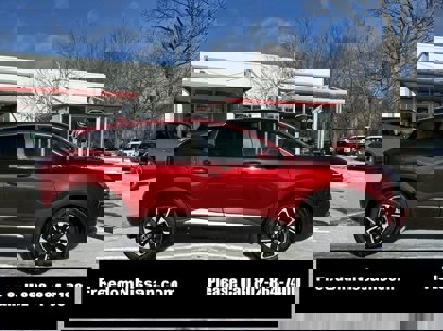 New 2025 Nissan Kicks SV