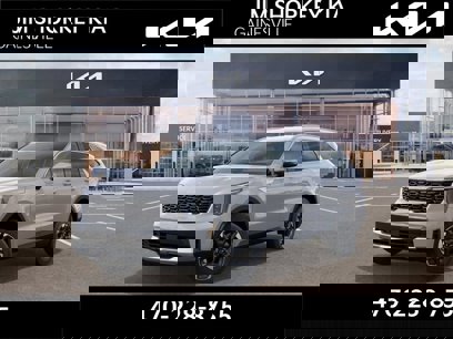 New 2025 Kia Sorento S