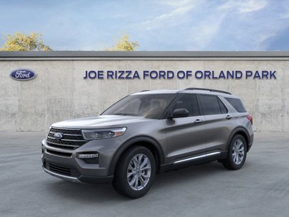 New 2023 Ford Explorer XLT w/ Equipment Group 202A