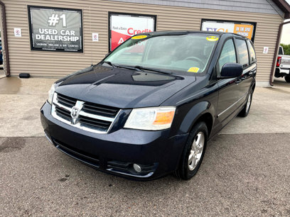 Used 2008 Dodge Grand Caravan SXT w/ Family Value Group