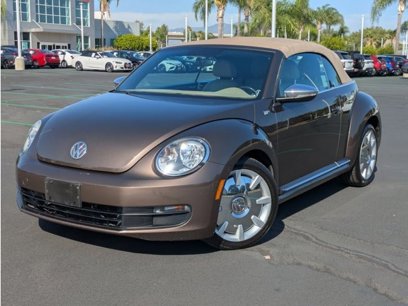 Used 2013 Volkswagen Beetle 2.5 70's Edition