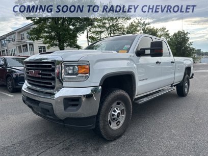 Used 2019 GMC Sierra 2500 4x4 Crew Cab w/ Sierra Convenience Package