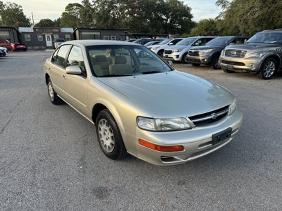 Used 1999 Nissan Maxima GXE