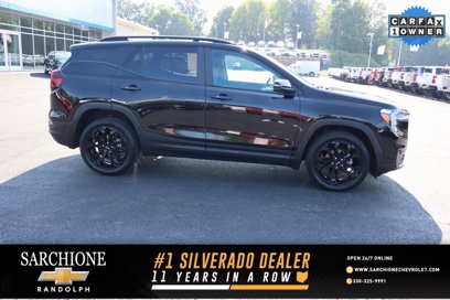 Used 2022 GMC Terrain SLE w/ Driver Convenience Package