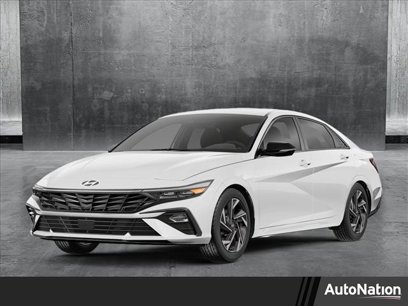 New 2025 Hyundai Elantra SEL