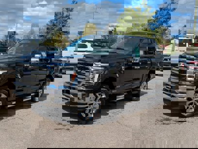 New 2025 Ford F150 Lariat w/ Equipment Group 502A High