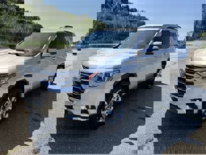 Used 2021 Chevrolet Traverse LT