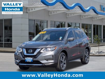 Used 2020 Nissan Rogue SV w/ Premium Package