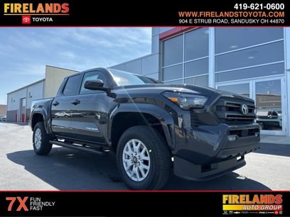 New 2025 Toyota Tacoma SR5
