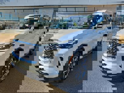 New 2025 INFINITI QX60 Luxe